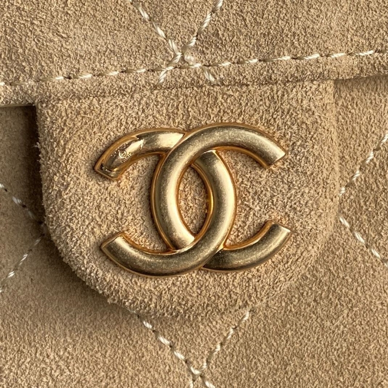 Ch**el bucket bags